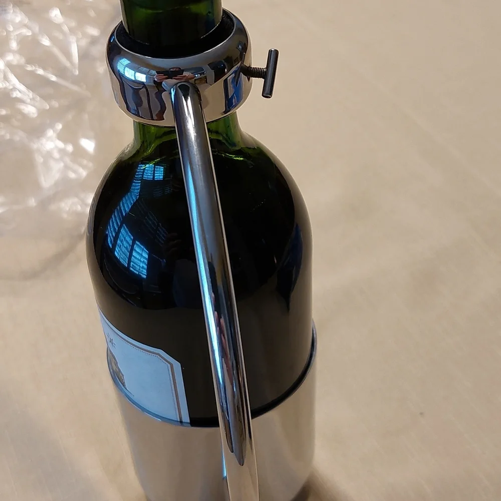 German Steel Cilio Wine Bottle Holder Pourer NEW